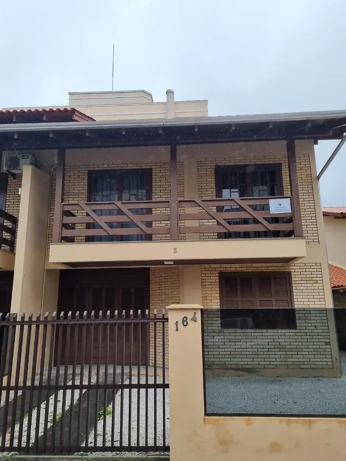 Casa em Bombinhas Próximo a Praia