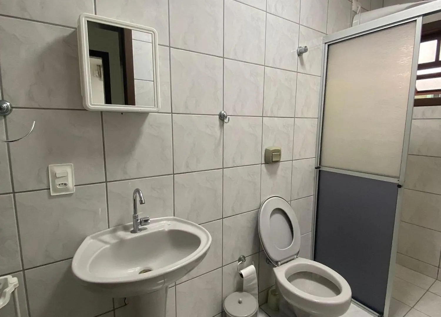 Casa Em Bombinhas Almeida E Moraes Perto Da Praia Holiday home
